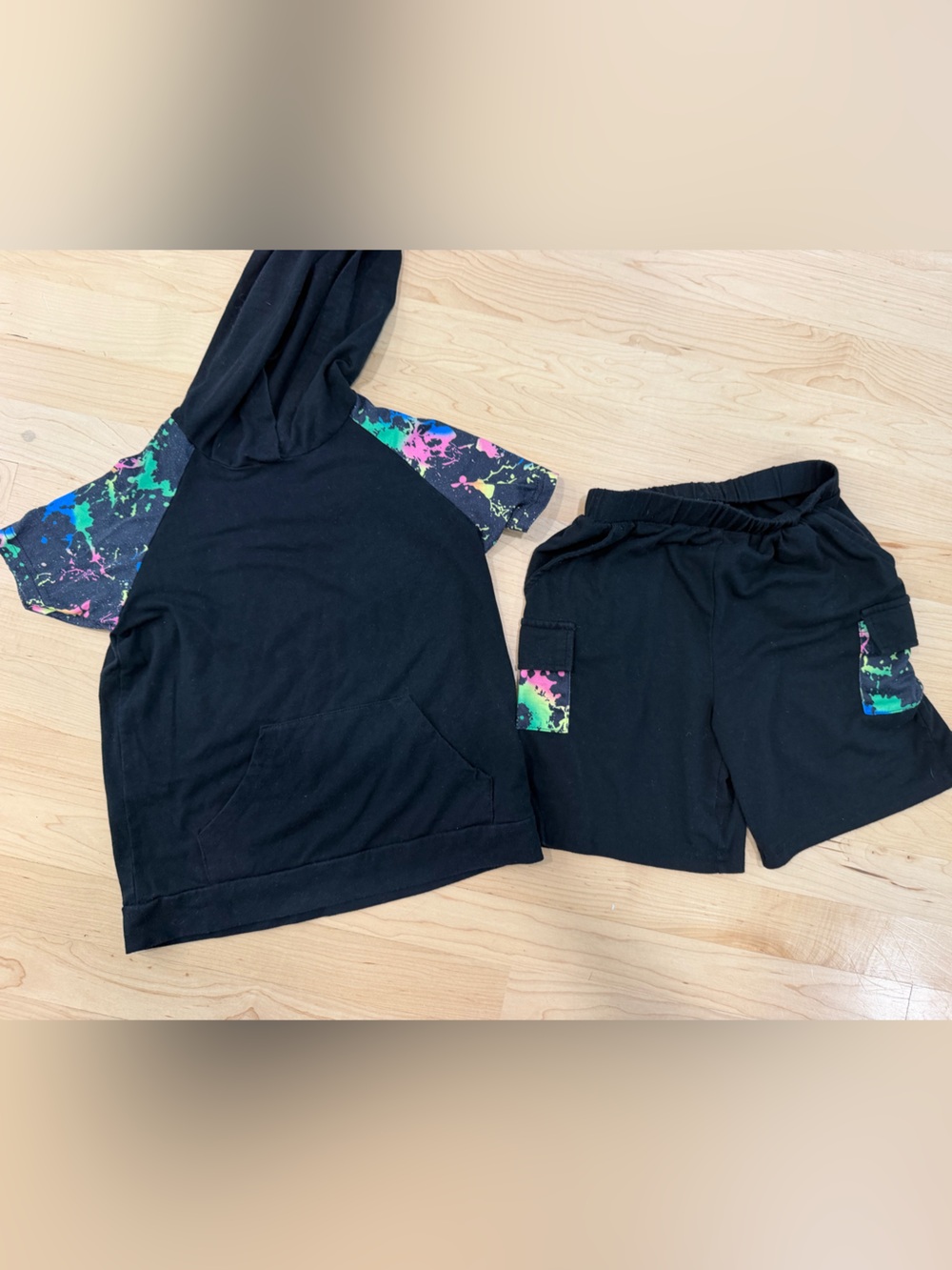 Amazon Black Kids Hoodie & Shorts Set with Neon Splatter Accents